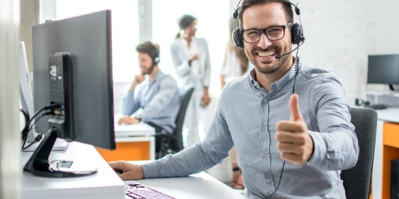 Live chat support system